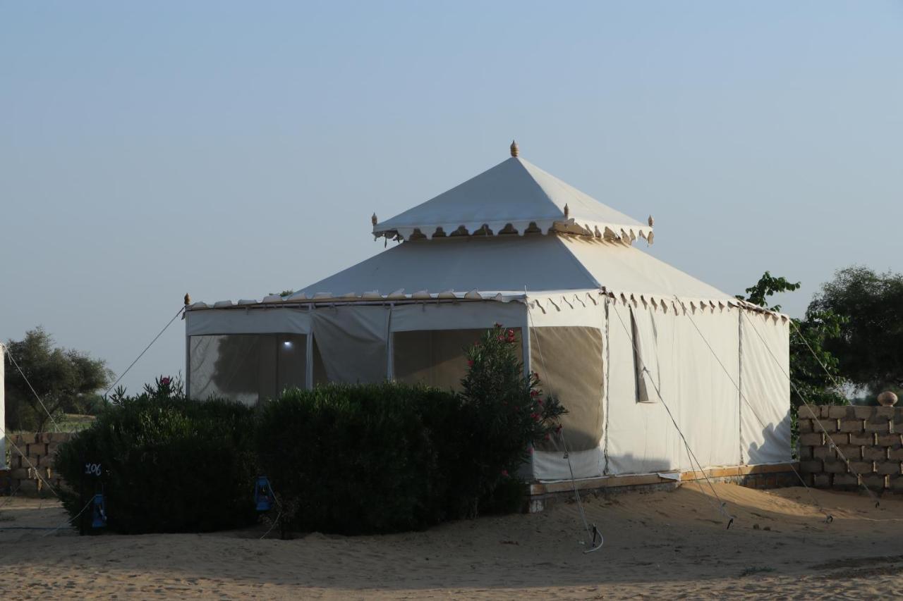 Sunny Desert Camp Kūri Exterior foto