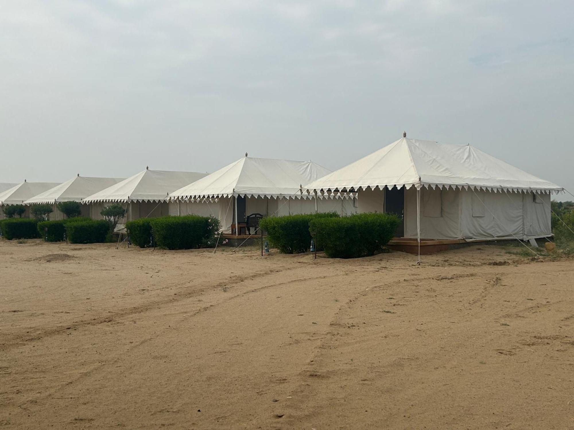 Sunny Desert Camp Kūri Exterior foto